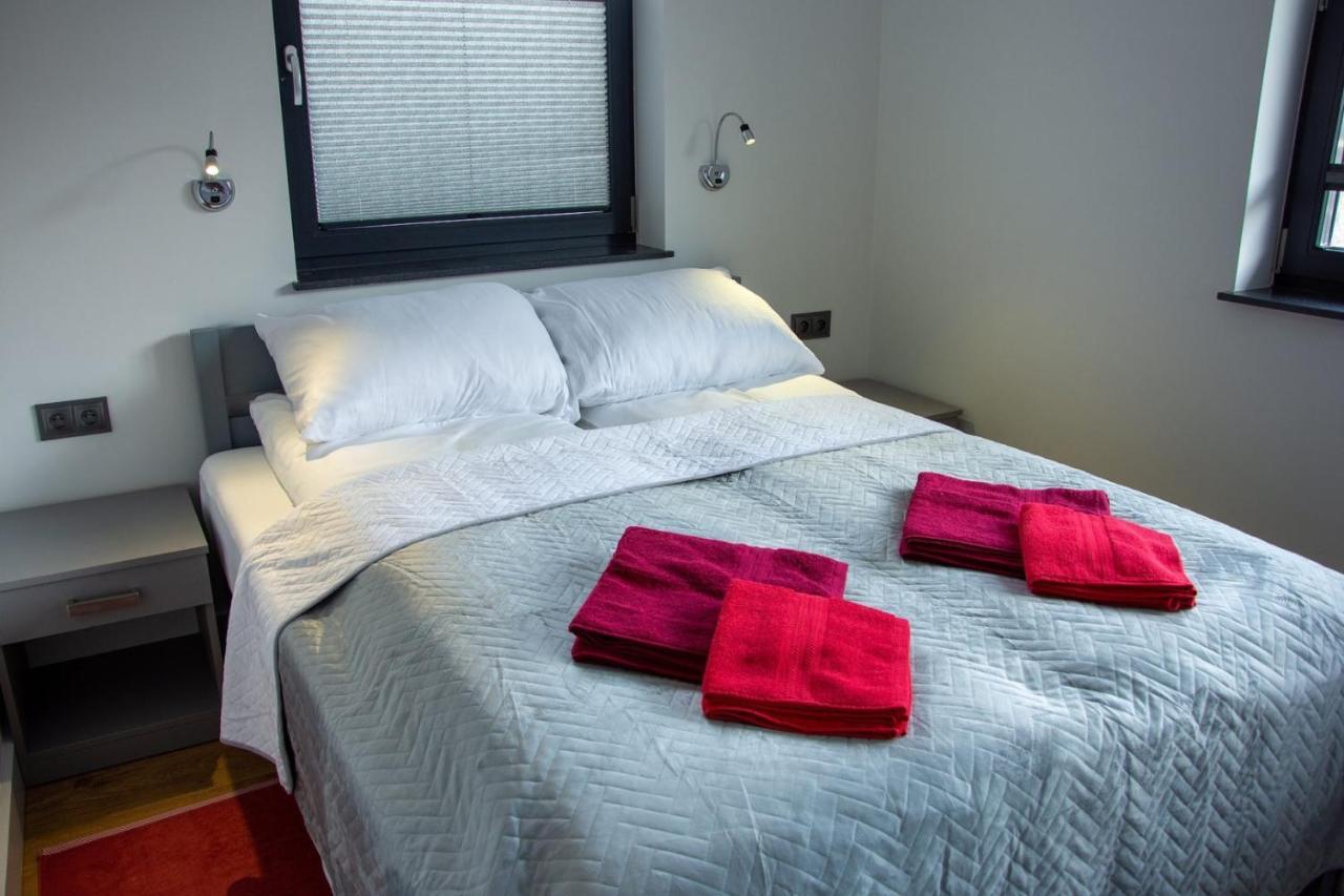 Domino-Apartamenty Red Krościenko Eksteriør billede