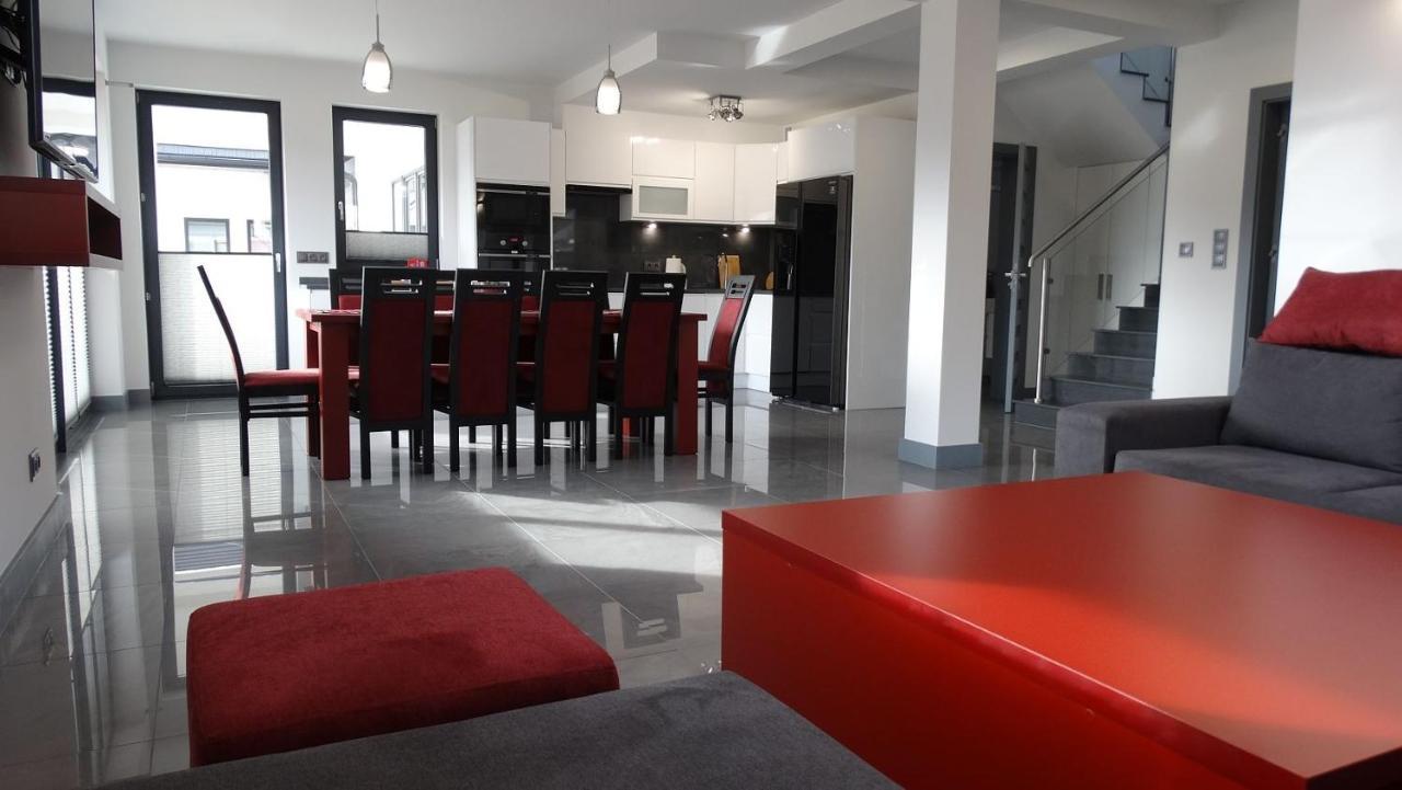 Domino-Apartamenty Red Krościenko Eksteriør billede